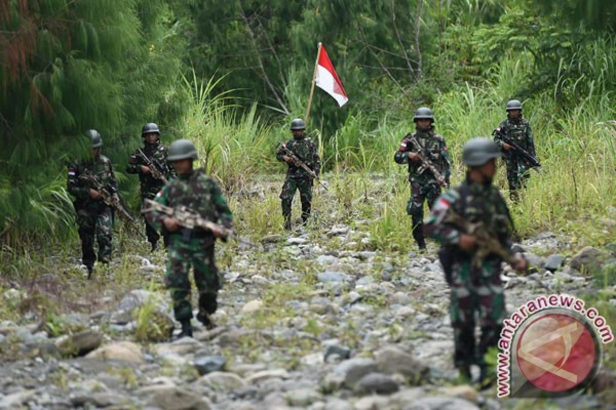 Ratusan tentara dan polisi jaga perbatasan Indonesia-Malaysia pada Tahun Baru 2018