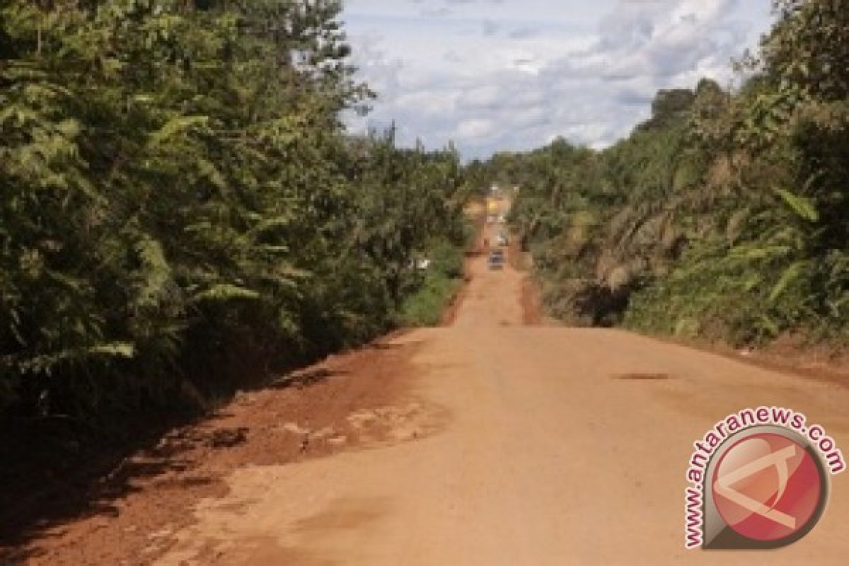 Pembangunan jalan tembus menuju Kubar jadi prioritas Pemkab Mahulu