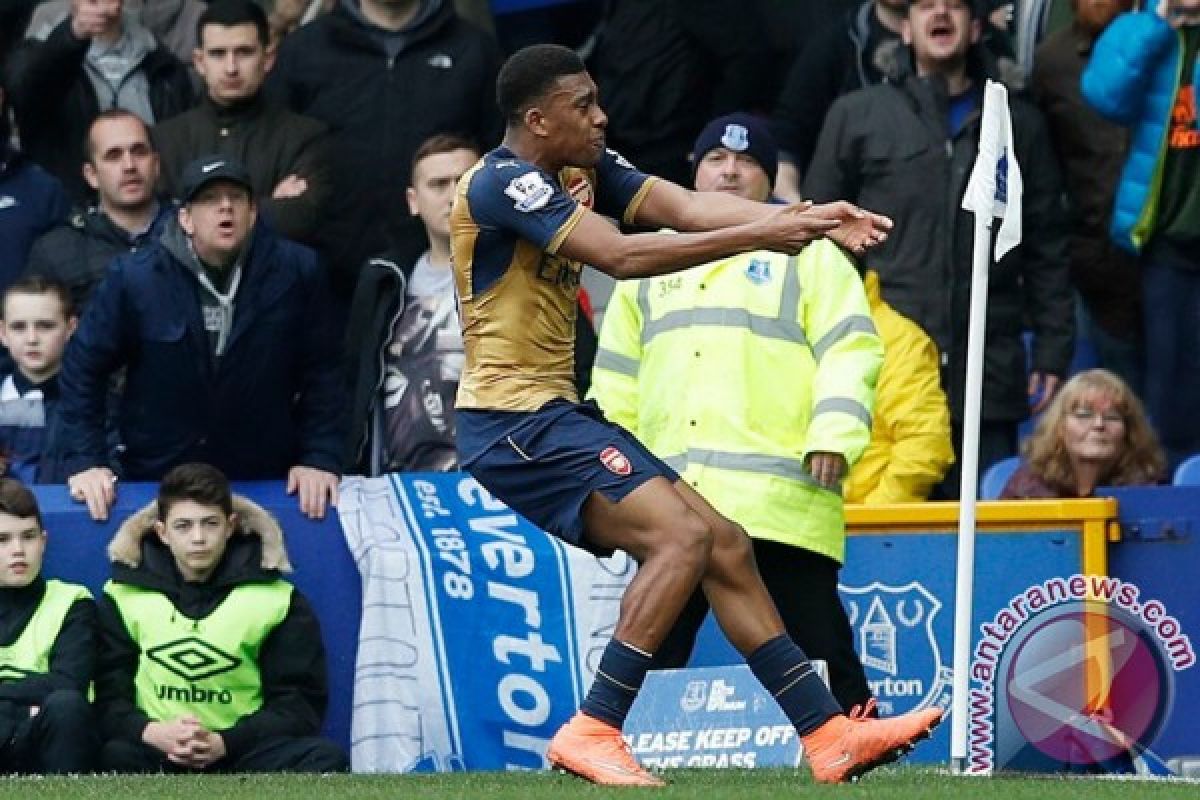 Susunan pemain West Ham vs Arsenal, Iwobi jadi starter