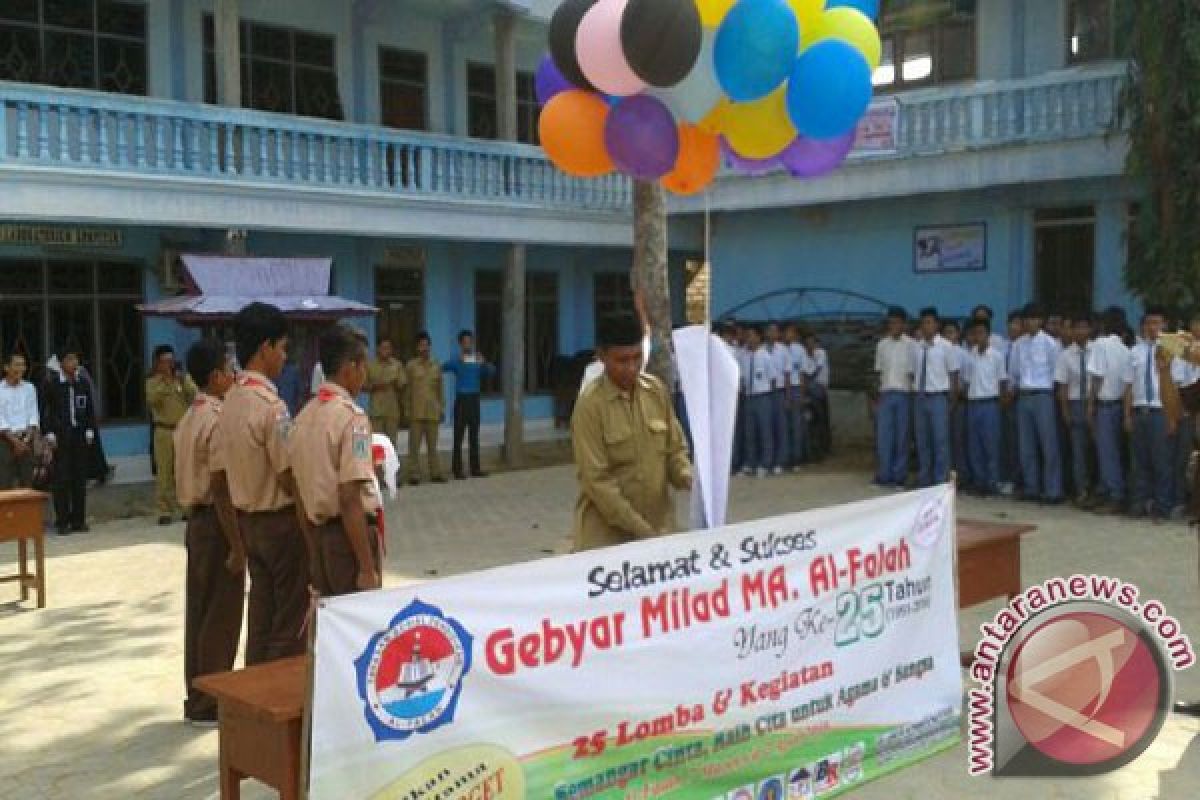 Sekolah Anak TKI di Pamekasan Perkuat Wawasan IT