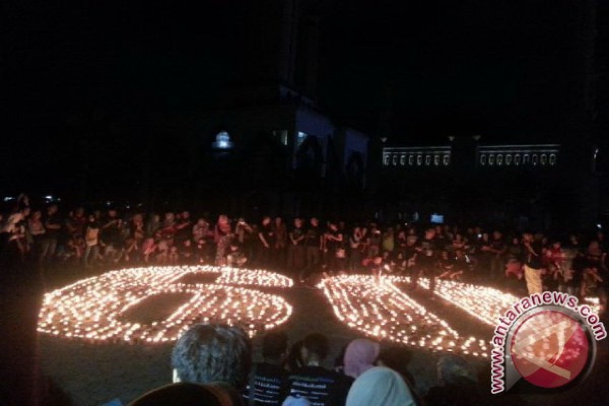 Masjid Raya Mujahidin Gelap Sebagian Saat 