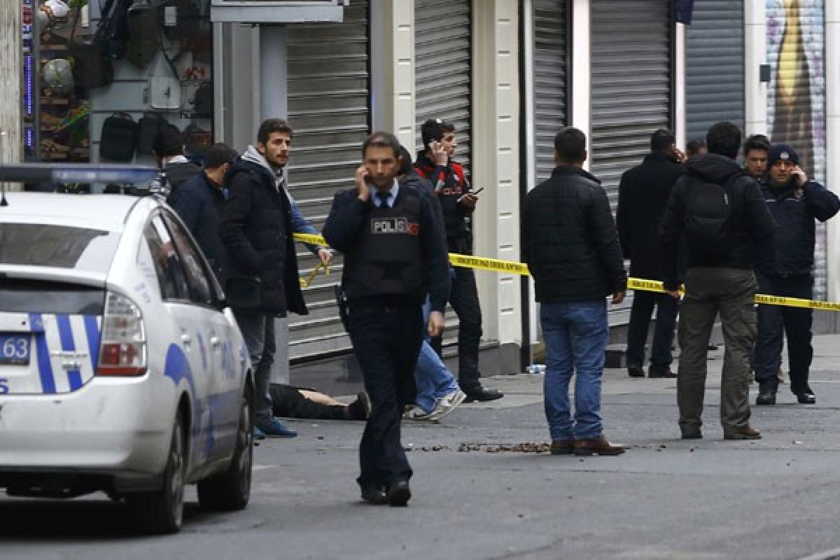 Pria yang ditangkap di Brussels berencana bom lagi Paris