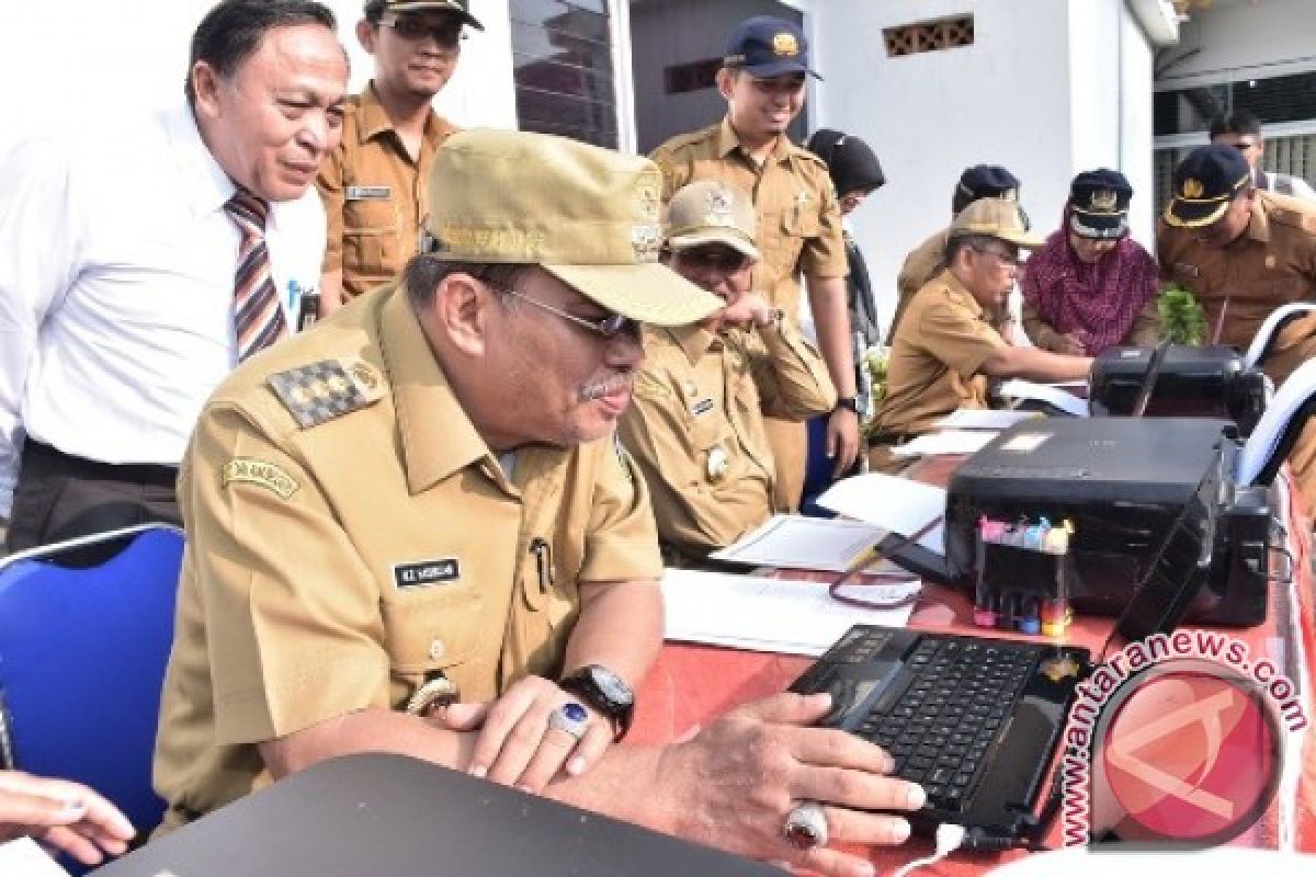 Walikota Tebing Tinggi Minta Pejabat Berdayakan Pegawai