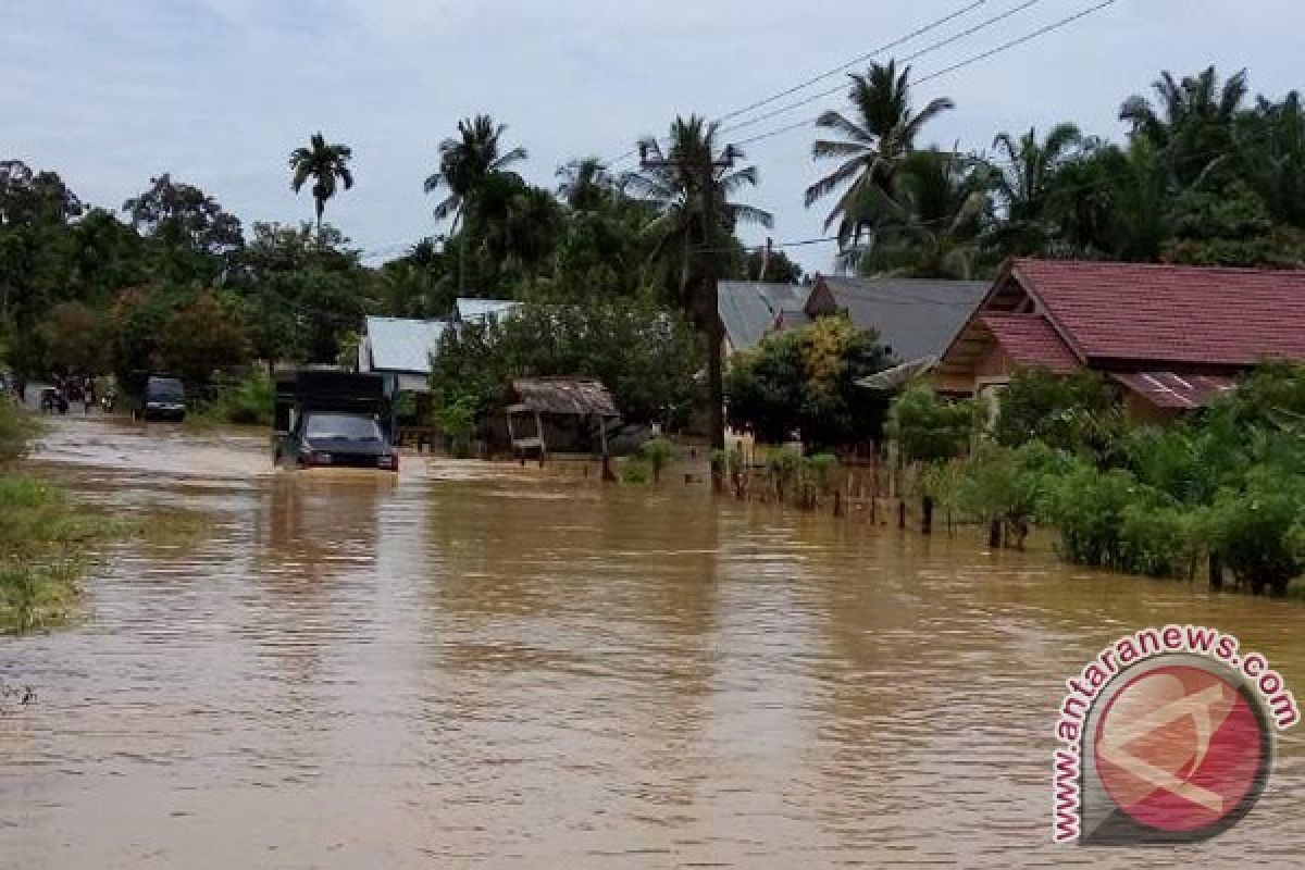 11 desa di Aceh Barat terendam banjir