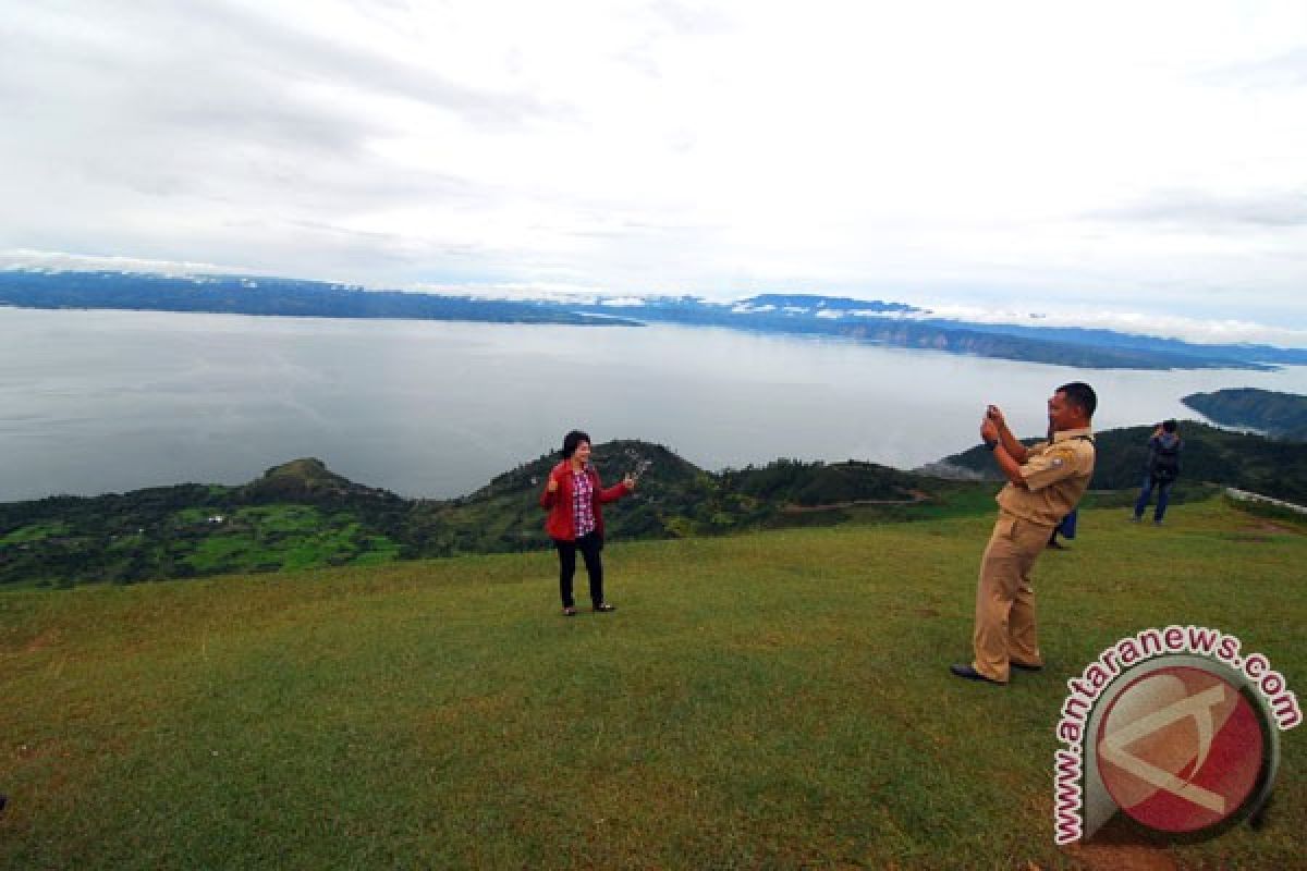 Walhi: selamatkan hutan kawasan Danau Toba