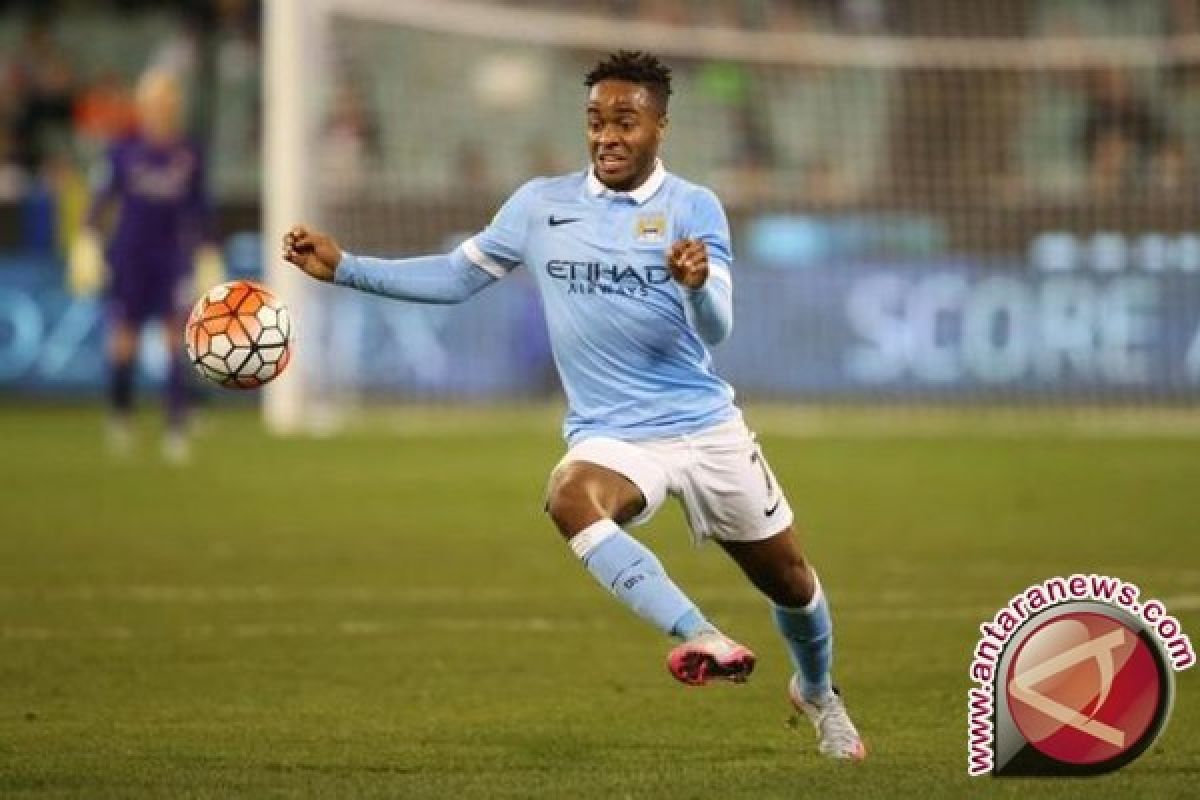 Alami Cedera Paha, Sterling Absen Dua Bulan