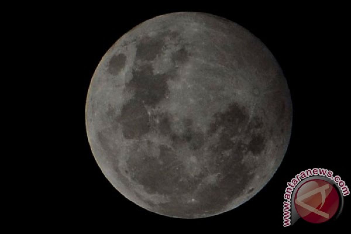 Gerhana bulan penumbra akan melintasi Indonesia pada 11 Januari