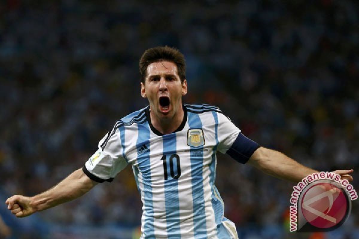 Piala Dunia - Pelatih Argentina Sampaoli minta pengemar berhenti bebani Lionel Messi