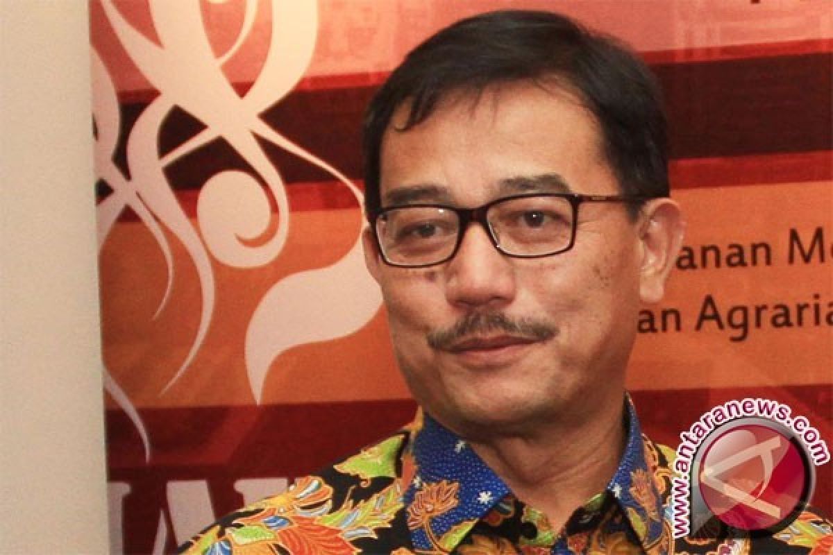 Menteri Agraria Ancam Sita Lahan Karhutla