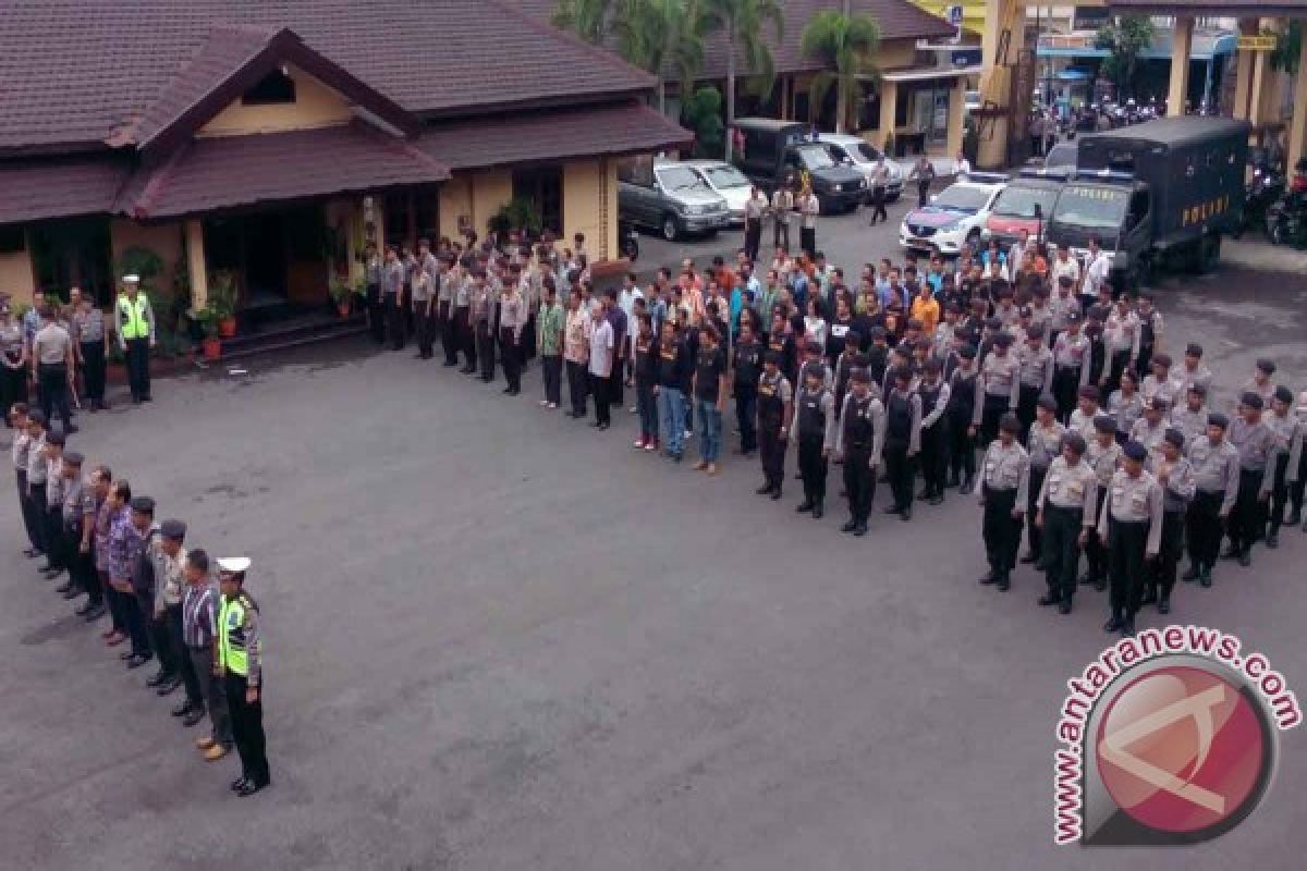 Polres Jember  Siagakan 350 Personel Amankan Paskah