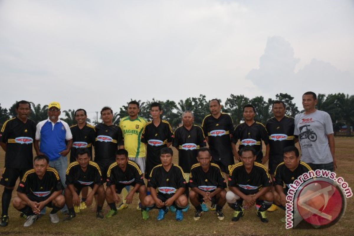 PSKTS Jr 87 Imbang PSKTS Senior 3-3.