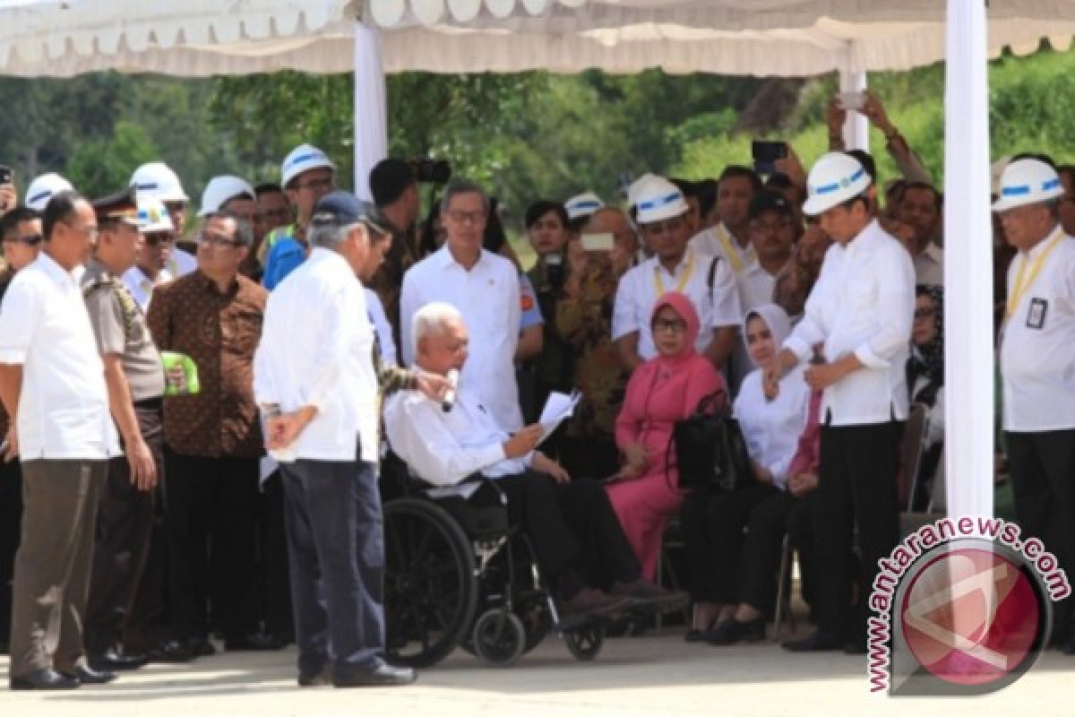   Jalan Tol Dapat Dukungan Pusat