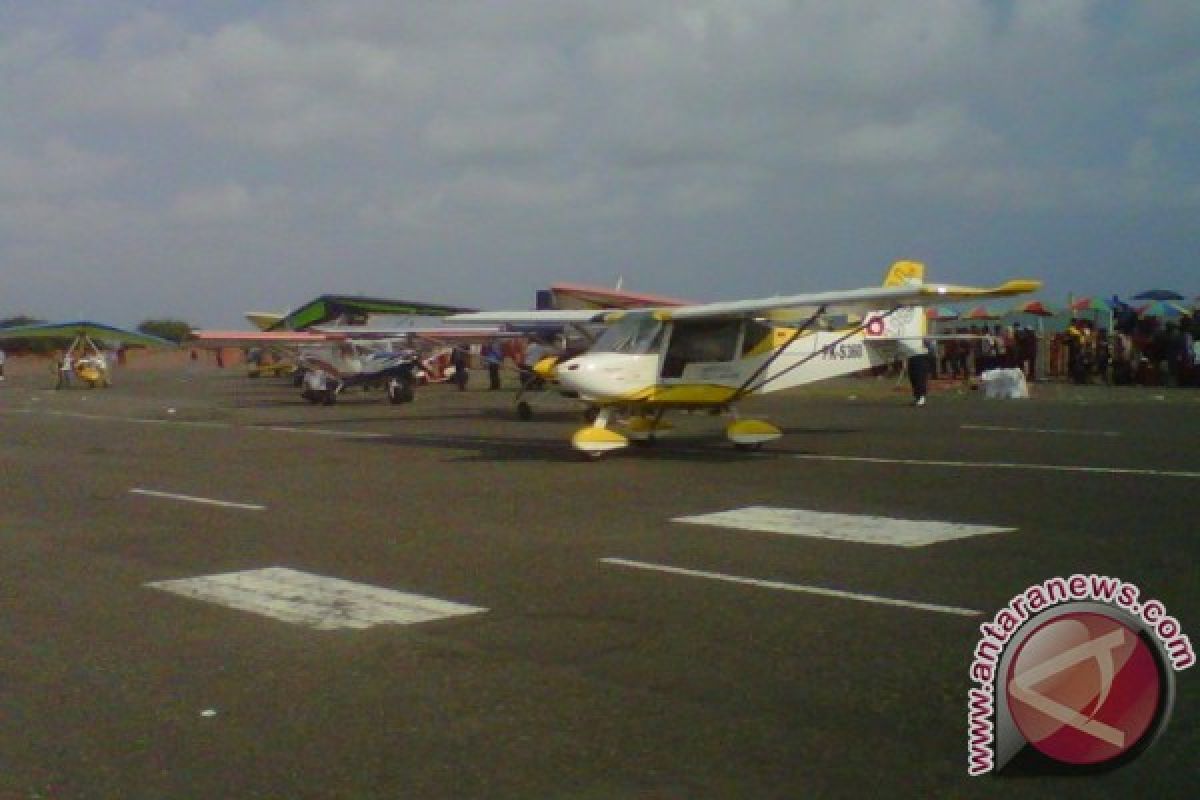 Jogja Air Show melibatkan 60 pilot paramotor