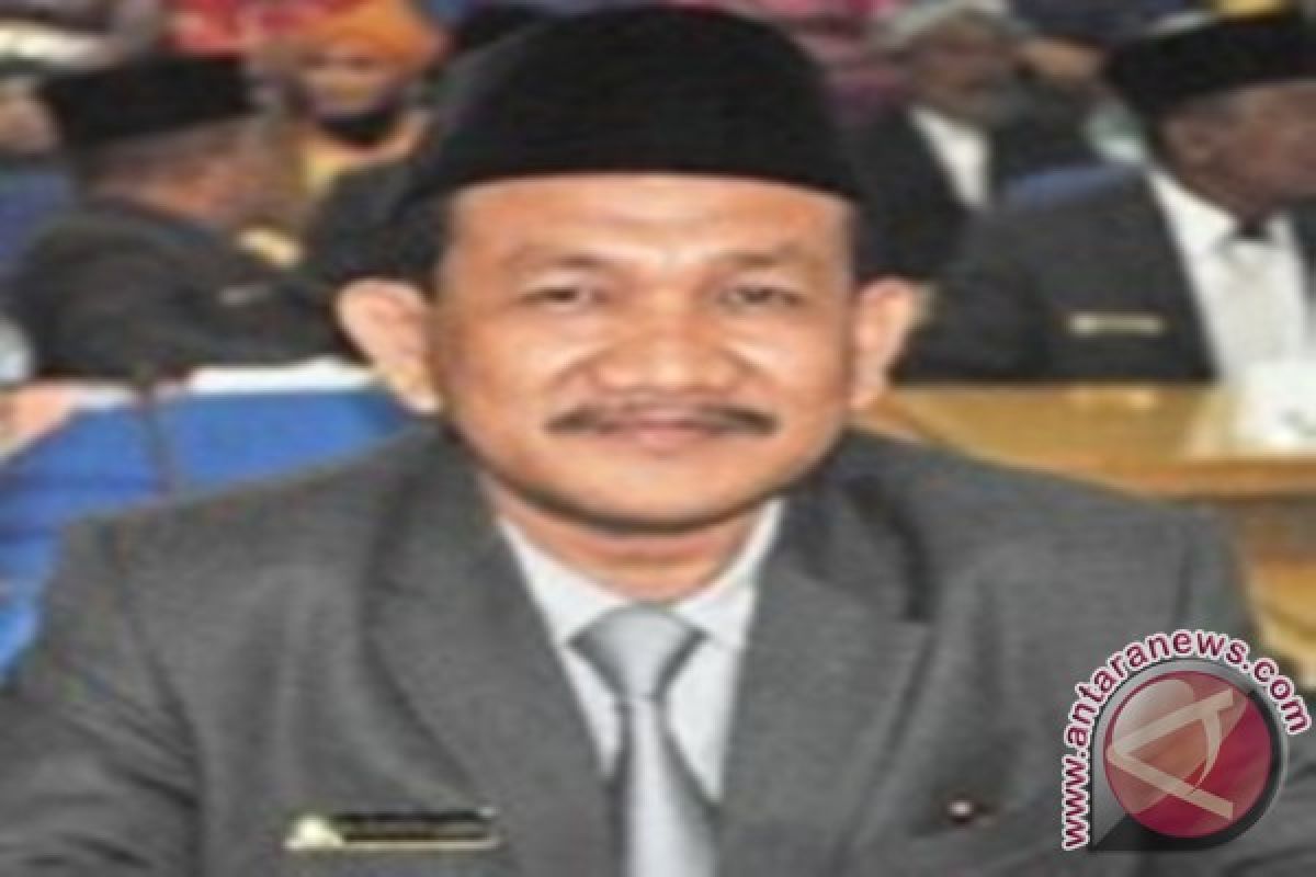  Penetapan Zubeir  Calon Wakil Ketua DPRD Madina 