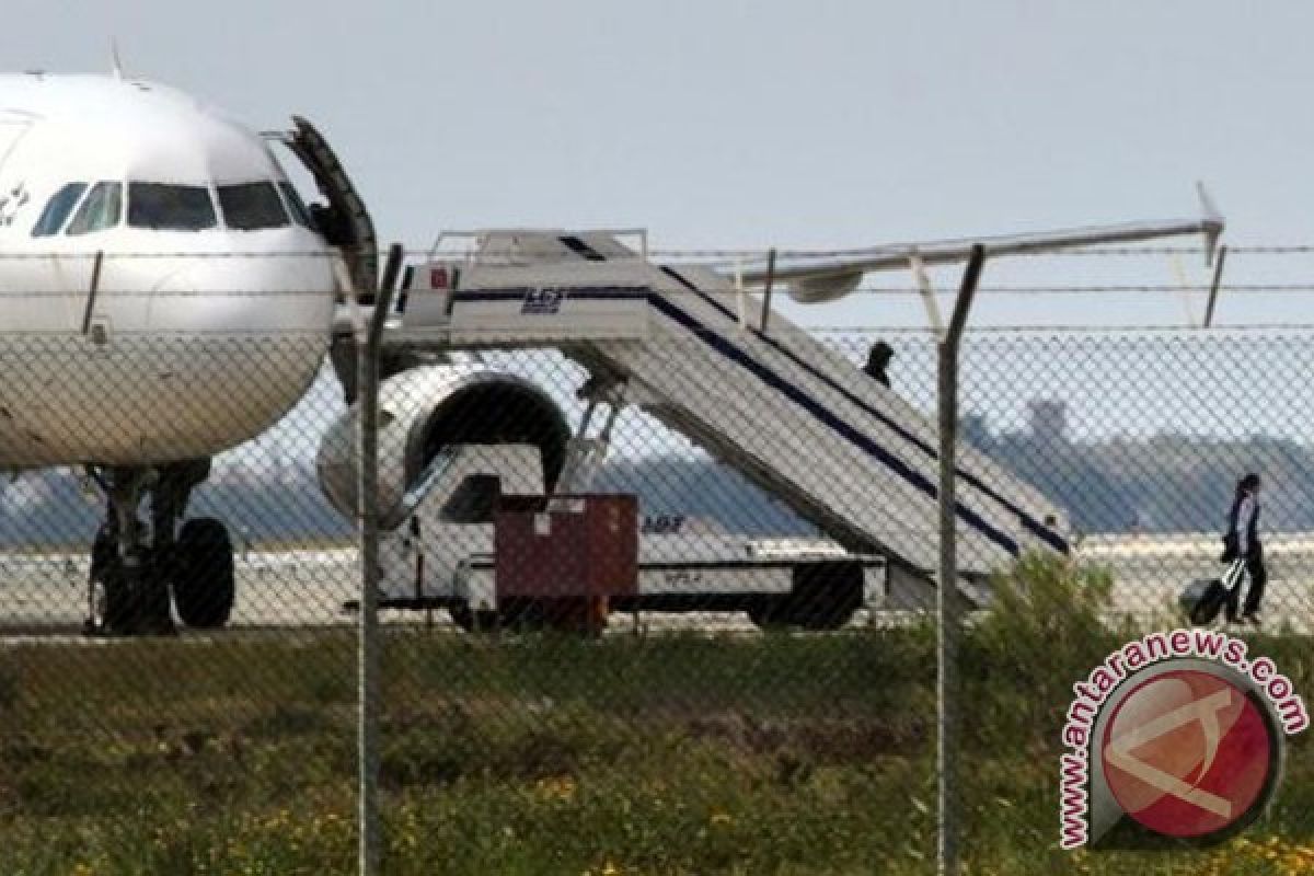 Lima lagi penumpang EgyptAir dibebaskan pembajak