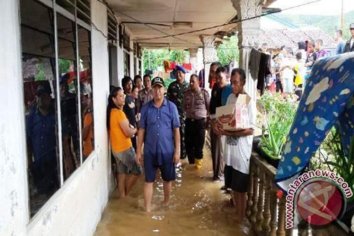Kerugian Banjir Bandang Tapteng Sekitar Rp3 M