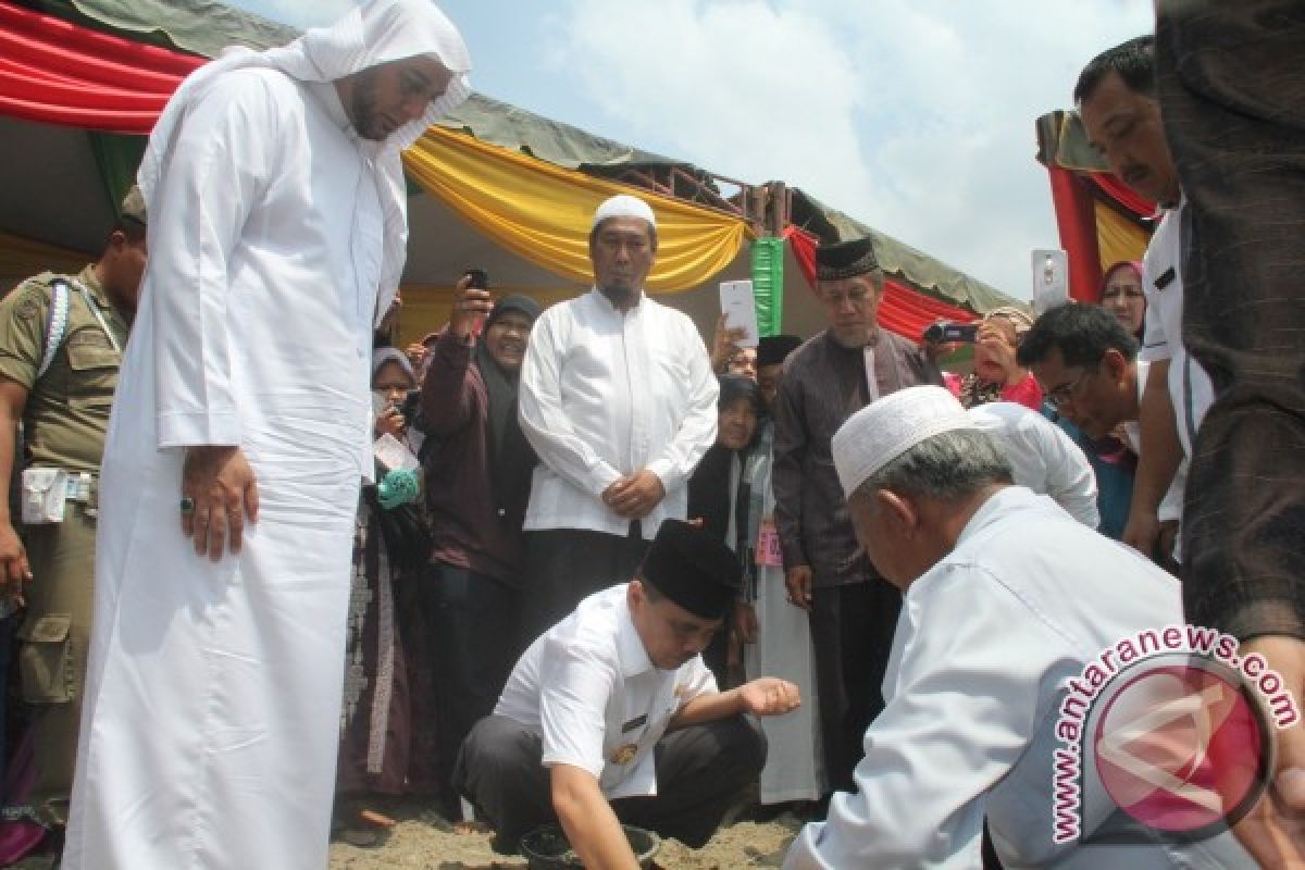 Ali Jaber Awali  Pembangunan Pesantren Mualaf Asahan