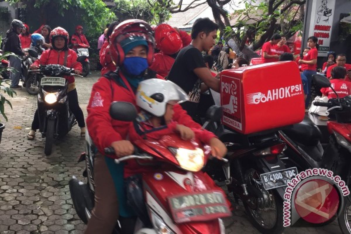 100 motor dikerahkan jemput KTP untuk Ahok