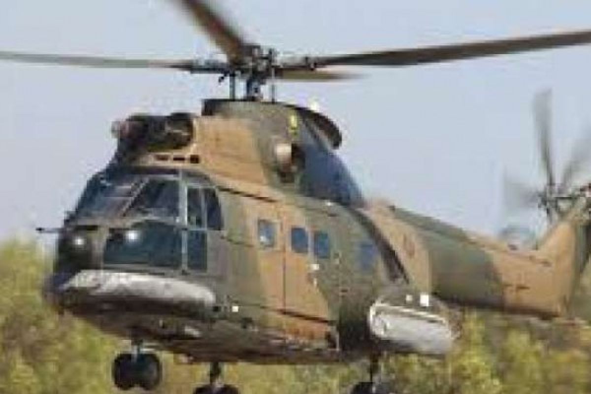 Air Force Sends Puma Chopper to Help Riau Forest Fire