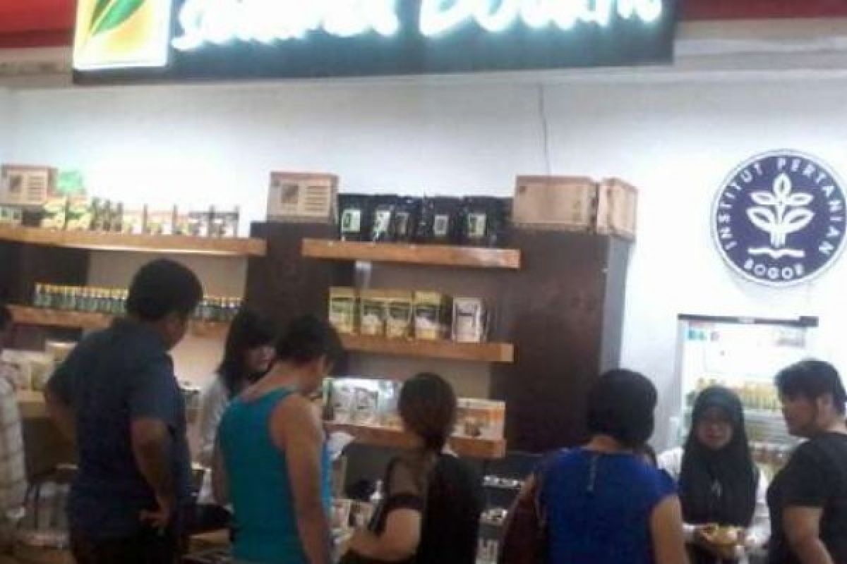 Serambi Botani, Produk UMKM Hasil Penelitian IPB Hadir di Pekanbaru