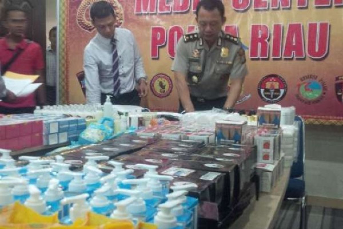 Dirkrimsus Polda Riau Lacak Siapa Pemasok Kosmetik Ilegal di Pekanbaru