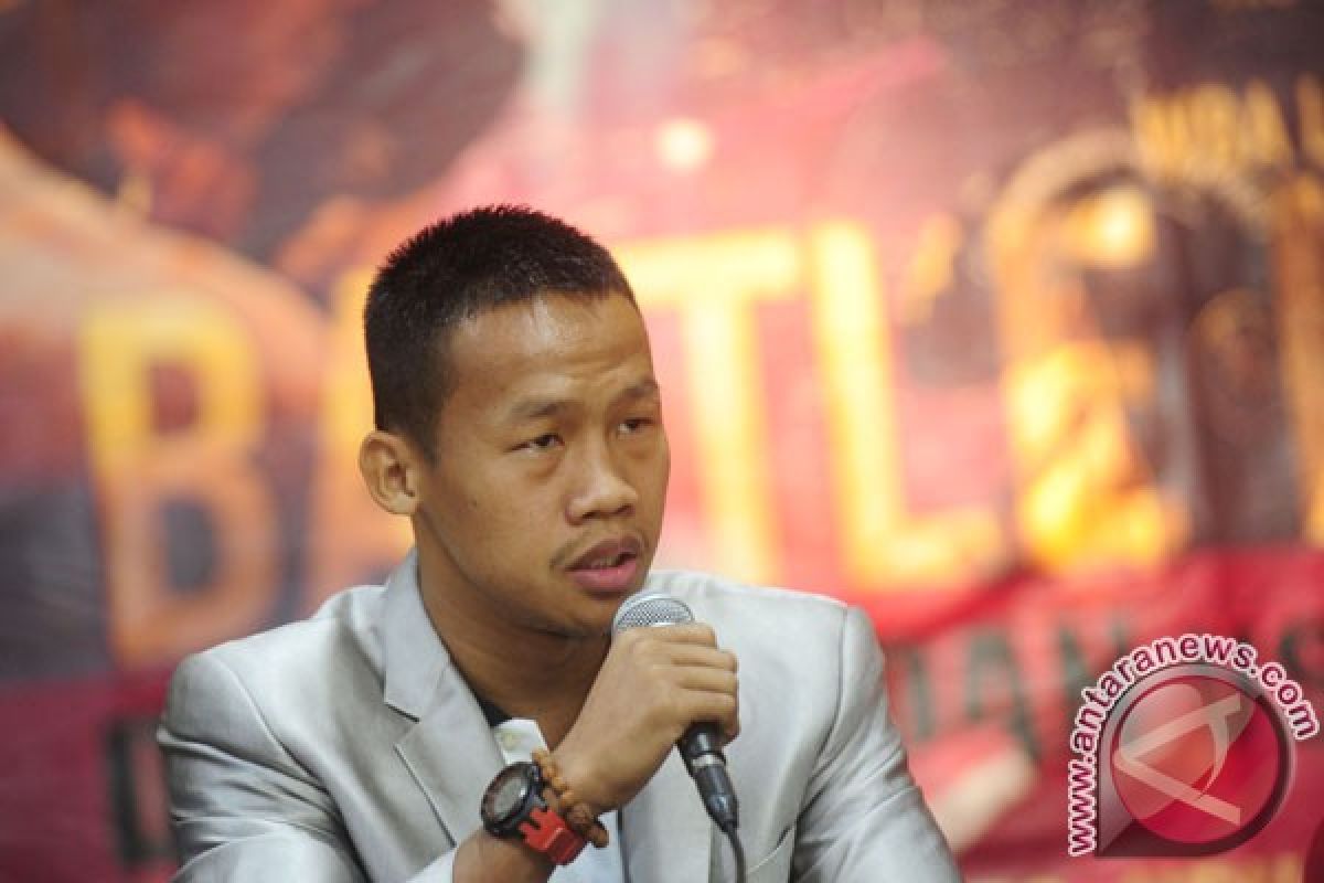 Daud Yordan "sparring partner" dengan petinju Australia