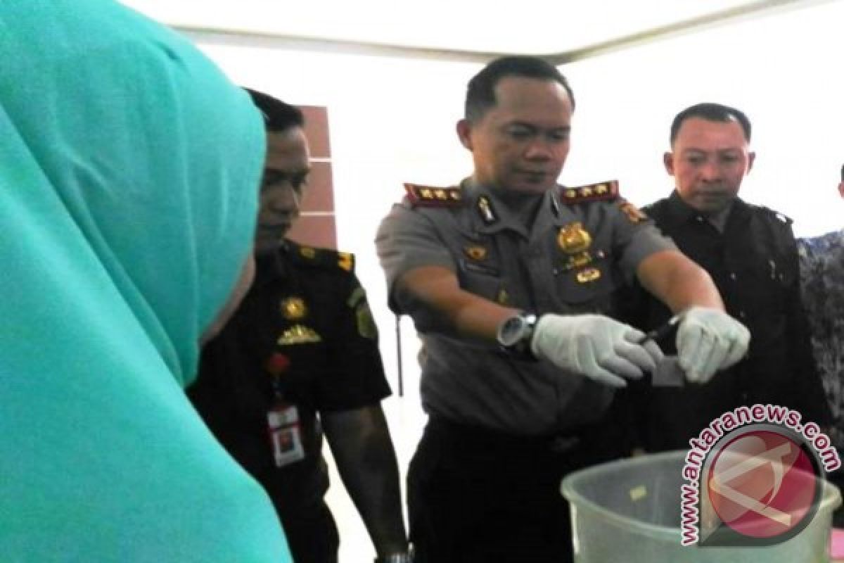 Polres Paser Musnahkan 18,53 Gram Sabu 