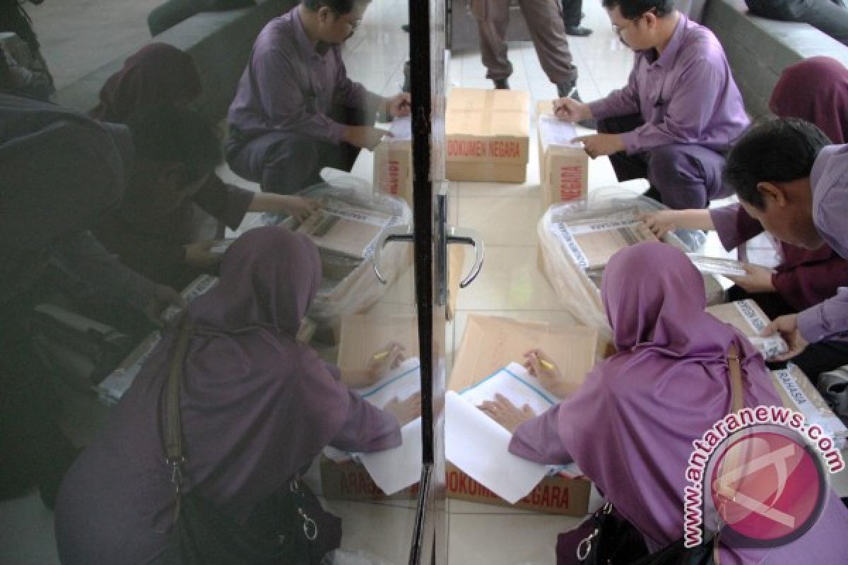 Tulungagung Kekurangan 42 Bendel Naskah UN SMA