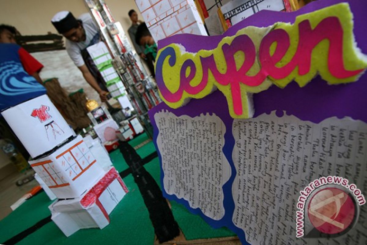 Lomba Mading 3D Pesantren