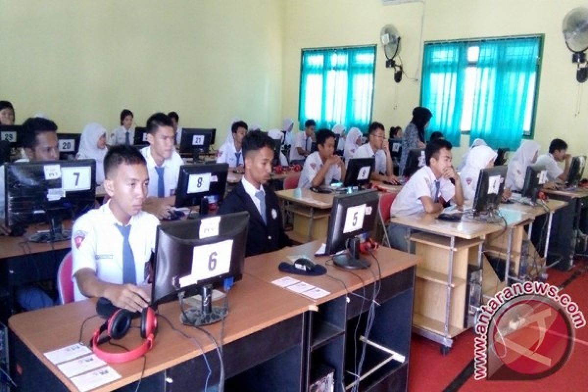 Disdik: UN SMP Tidak Berbasis Komputer