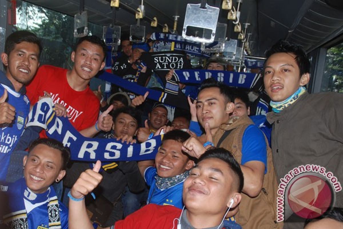 Bobotoh Persib dilarang konvoi di jalan