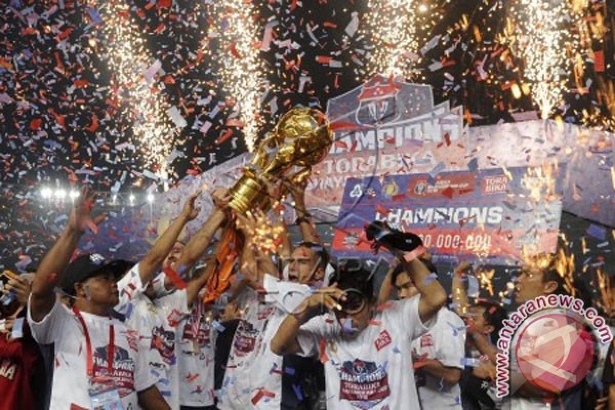 Arema Juarai Torabika Bhayangkara Cup 2016