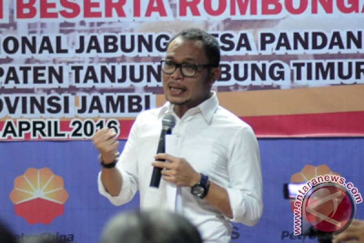 Menaker ajak buruh rayakan Mayday dengan kegembiraan