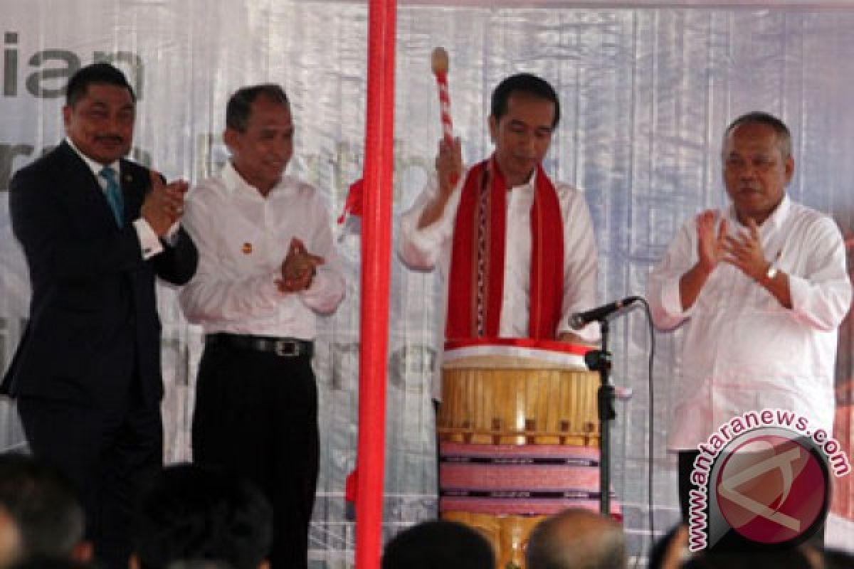 Presiden resmikan jembatan Merah Putih, terpanjang di Indonesia Timur