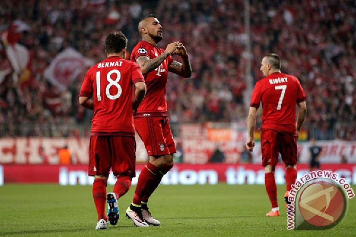 Bayern tundukkan Benfica berkat gol Vidal