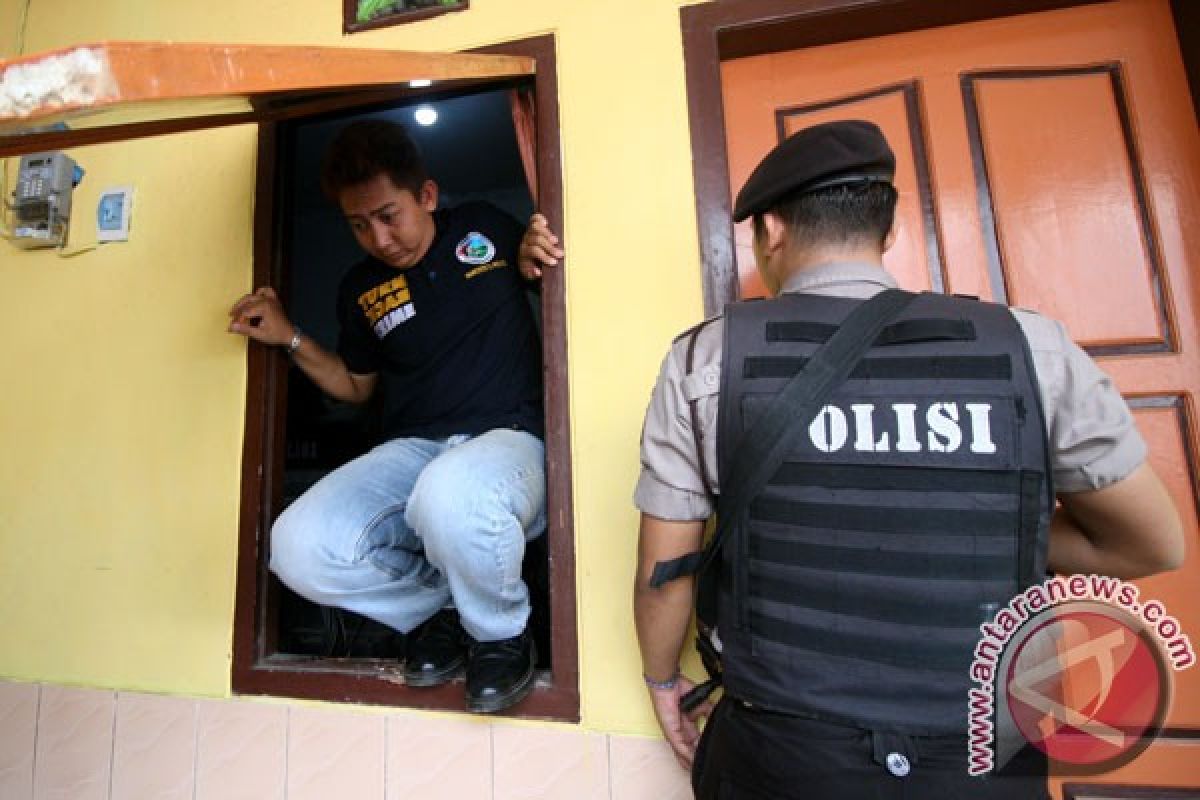 Polisi tangkap mahasiswa pemilik setengah kilogram ganja