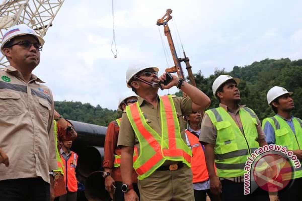 Pemancangan tiang jalan layang Camba 9 April 