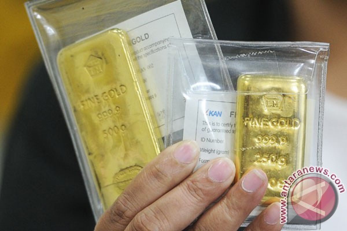 Emas berjangka turun akibat penjualan teknis
