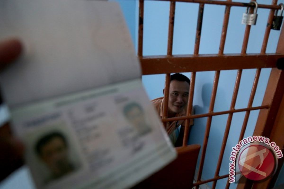 Imigrasi Palembang ingatkan pekerja asing untuk melapor