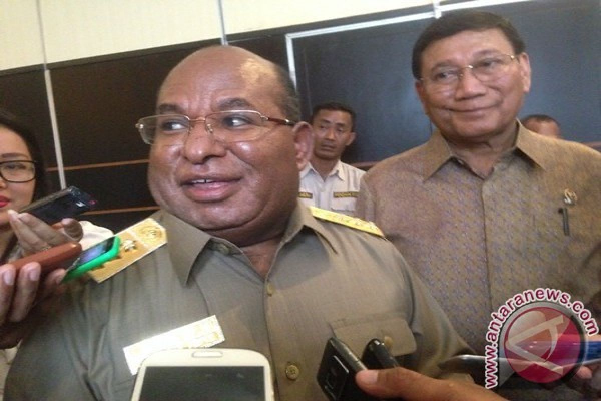 Gubernur minta Disperindag hidupkan perekonomian Papua 