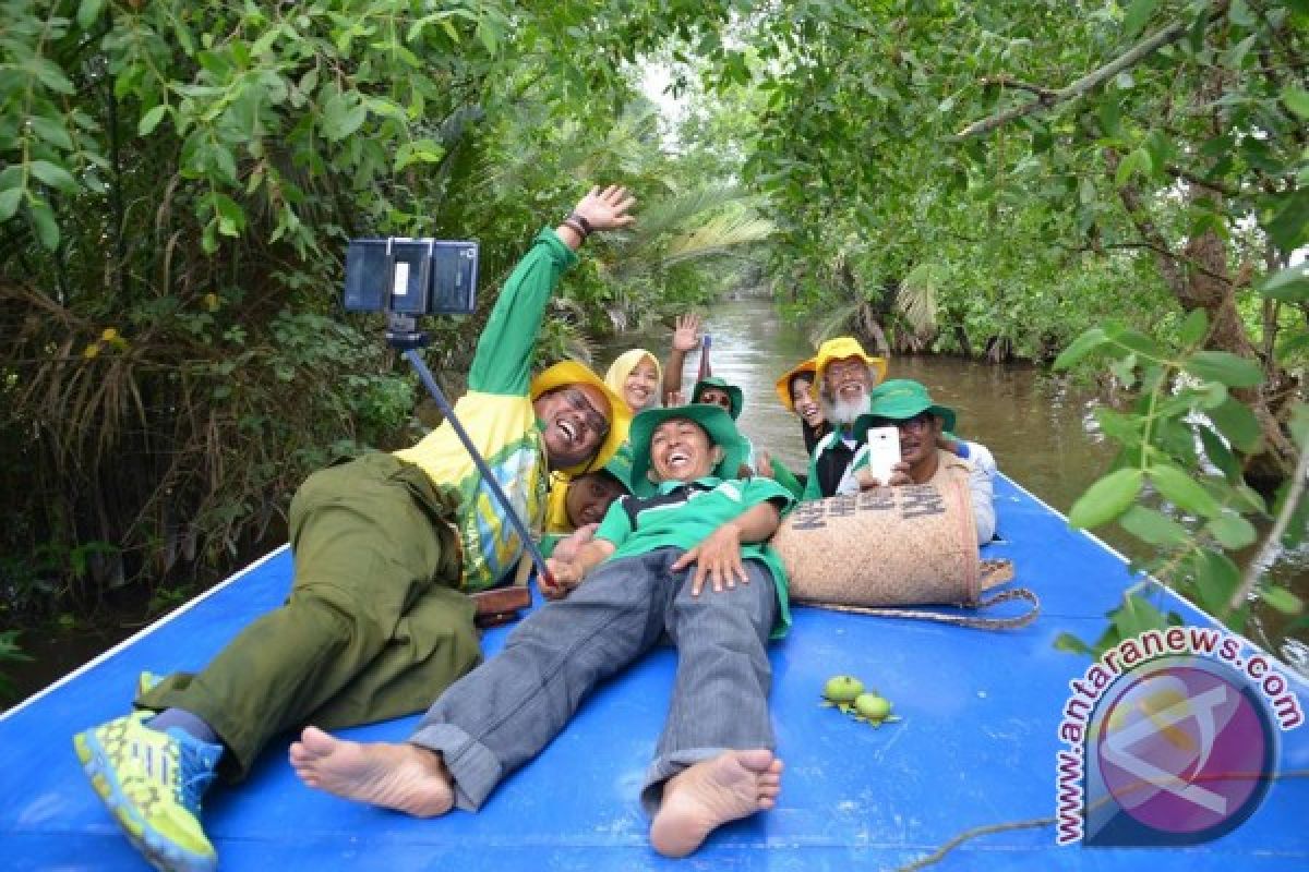 Banjarmasin Kenalkan Wisata Susur Sungai Yang Eksotis