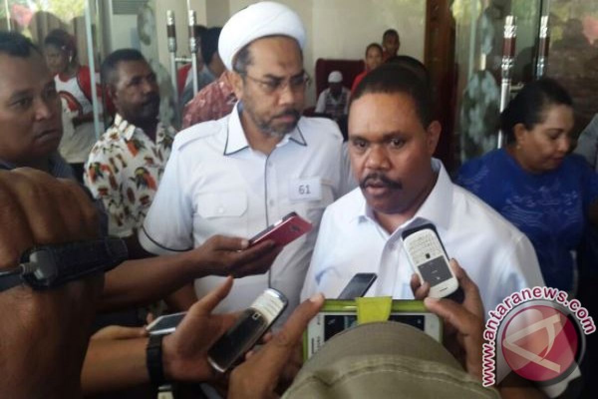 Hermus Indou-Ali Mochtar optimistis didukung PDIP di Papua Barat 