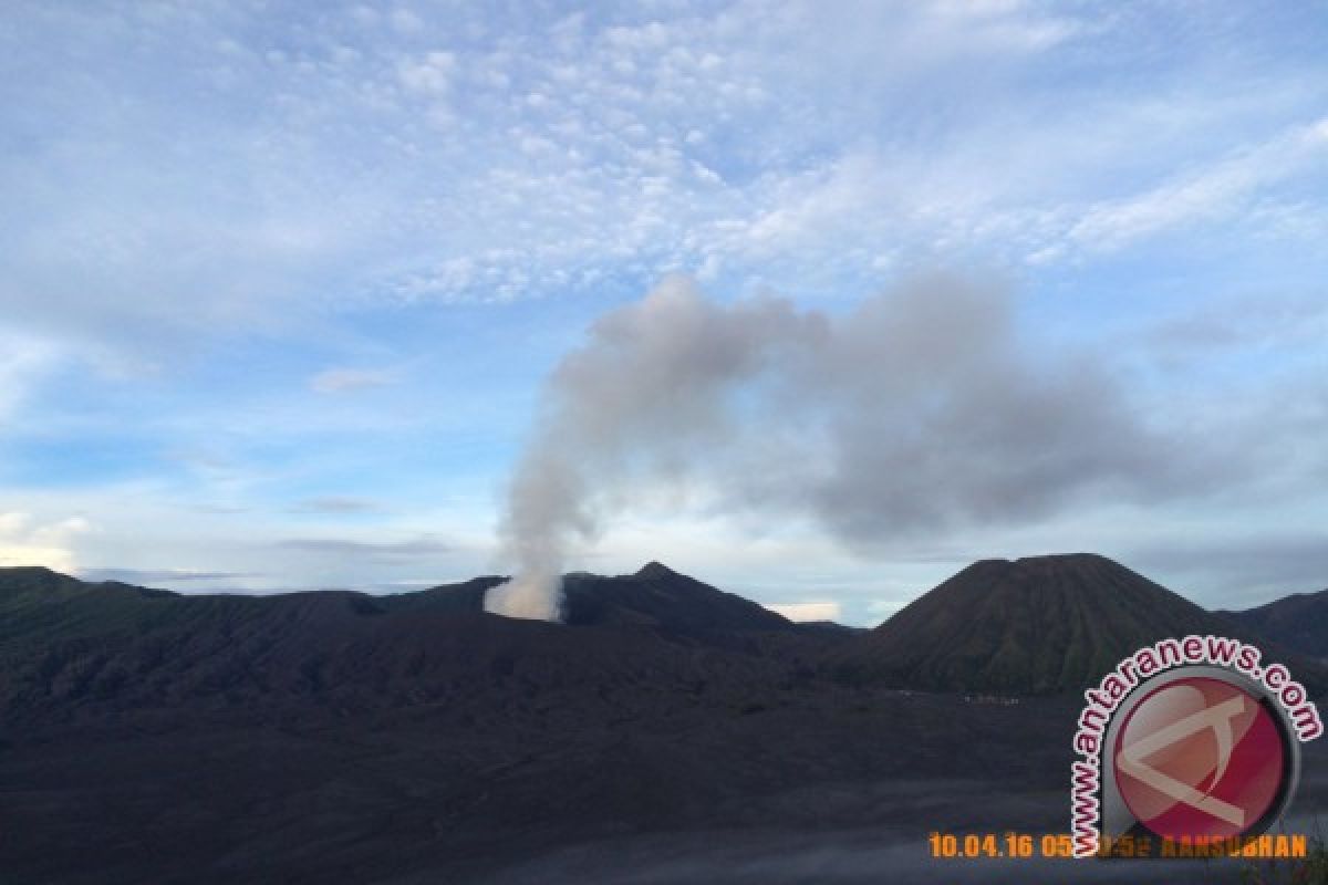 Aktivitas Gunung Bromo Masih Fluktuatif Pascaerupsi