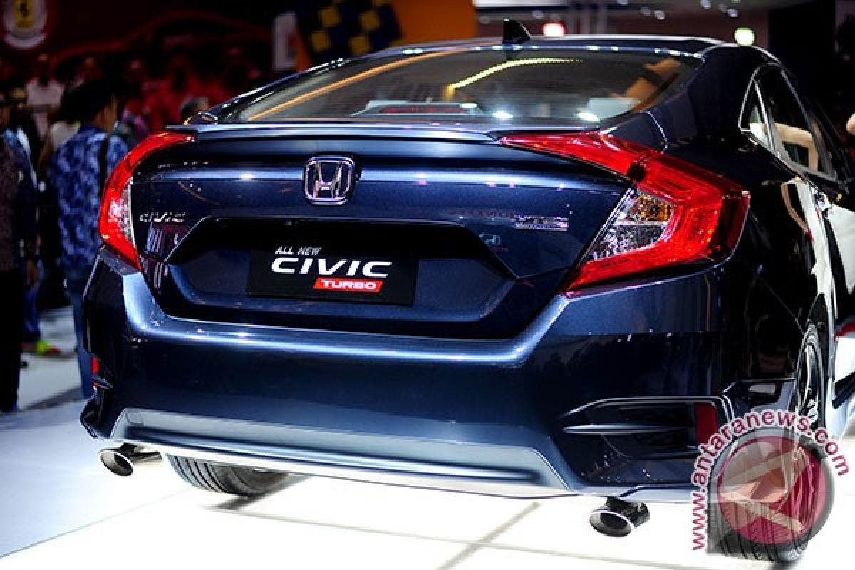 All New Civic mobil terbaik IIMS 2016