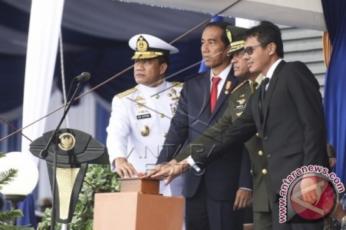 President Jokowi Opens Multilateral Naval Exercise