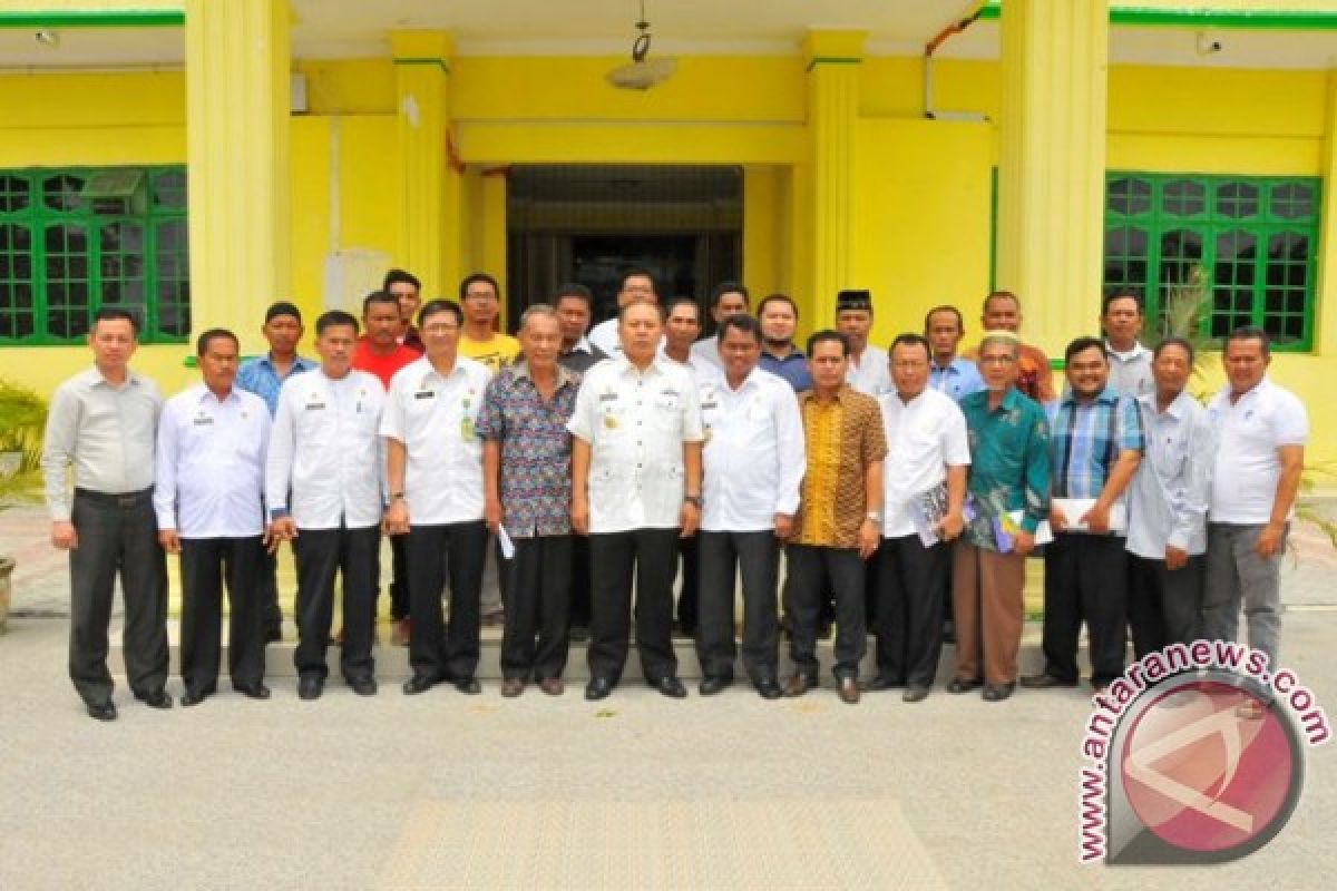 Lembaga Adat Diminta Hidupkan Budaya Daerah