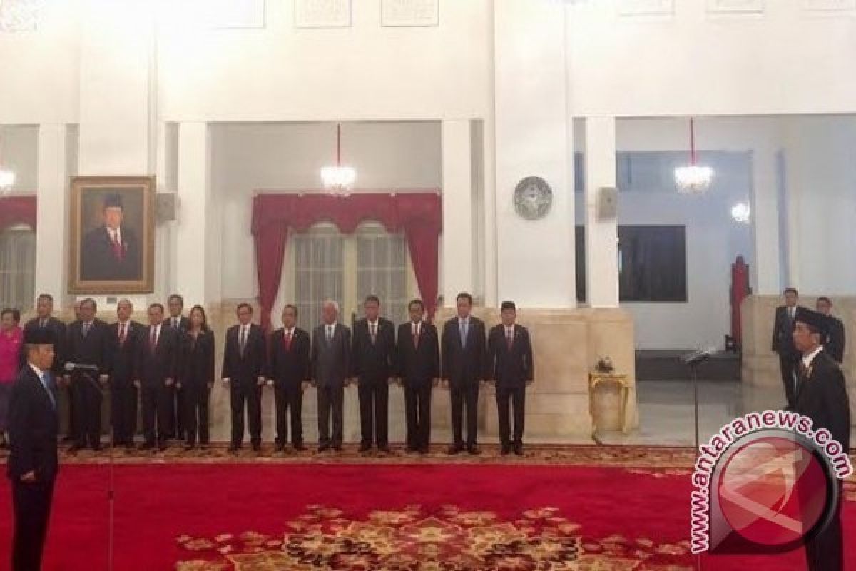 Presiden Jokowi Lantik Agus Widjojo jadi Gubernur Lemhannas