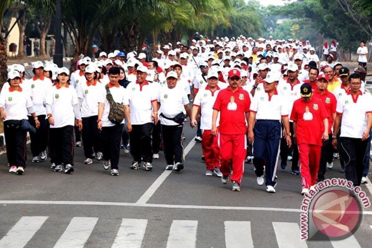 Gubernur Banten Jalan Santai Peringati HPN 2016