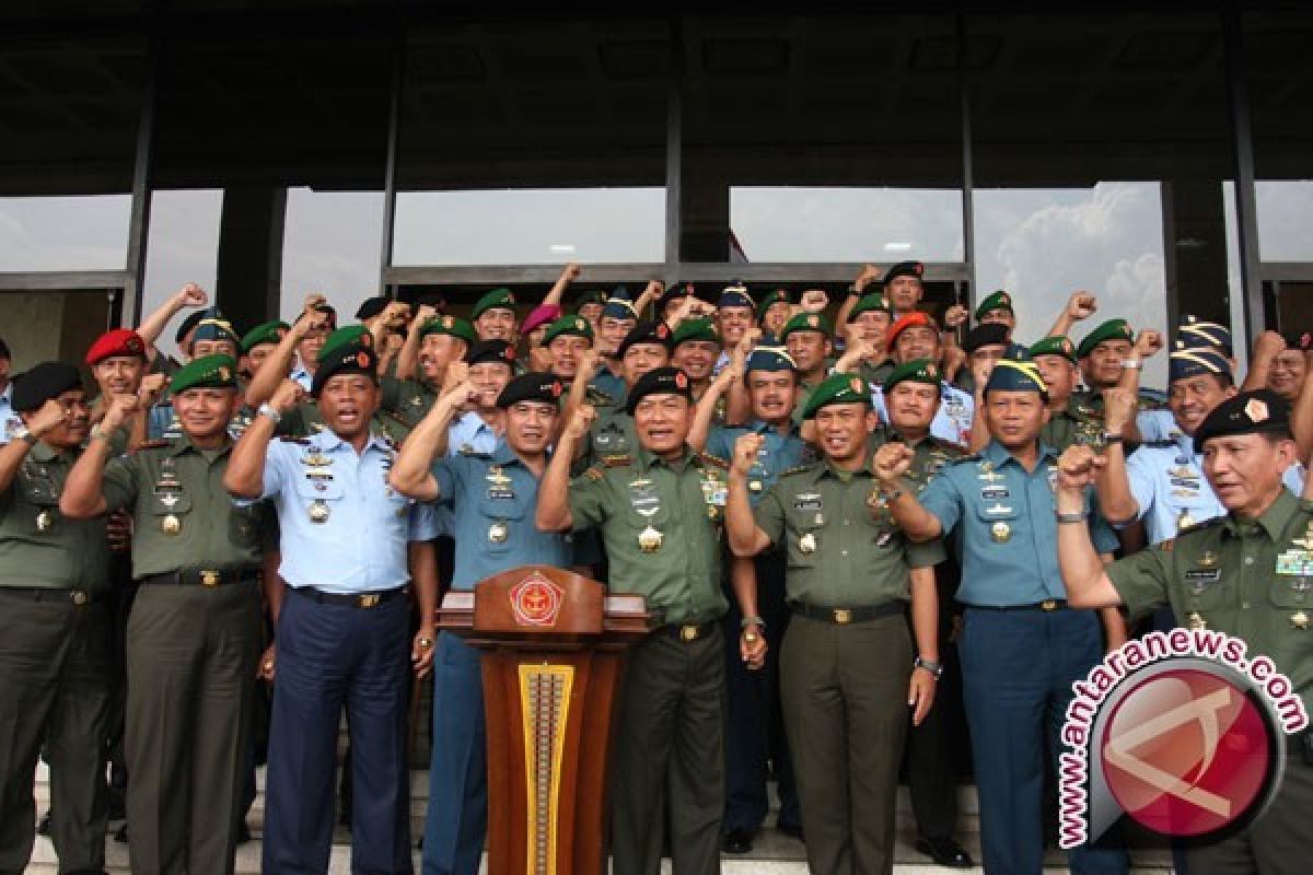 Perwira tinggi TNI agar selalu jaga reputasi institusi