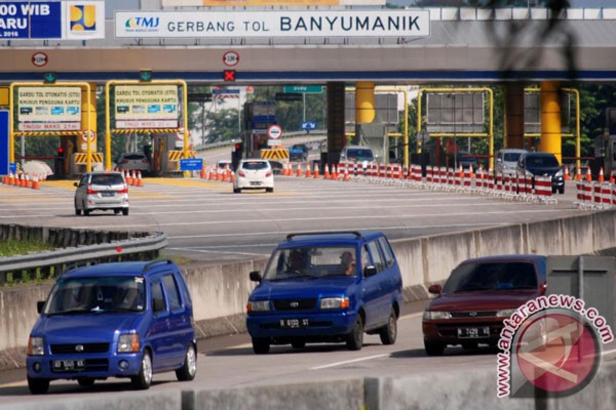 32 "mobile reader" disiagakan di gerbang tol Banyumanik